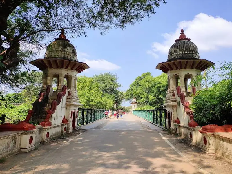 Ekta Nagar to Vadodara Cab